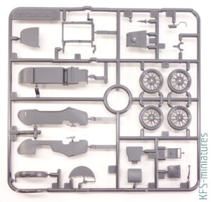 1/35 KS600 Zündapp Motorcycle & Sidecar - Tamiya