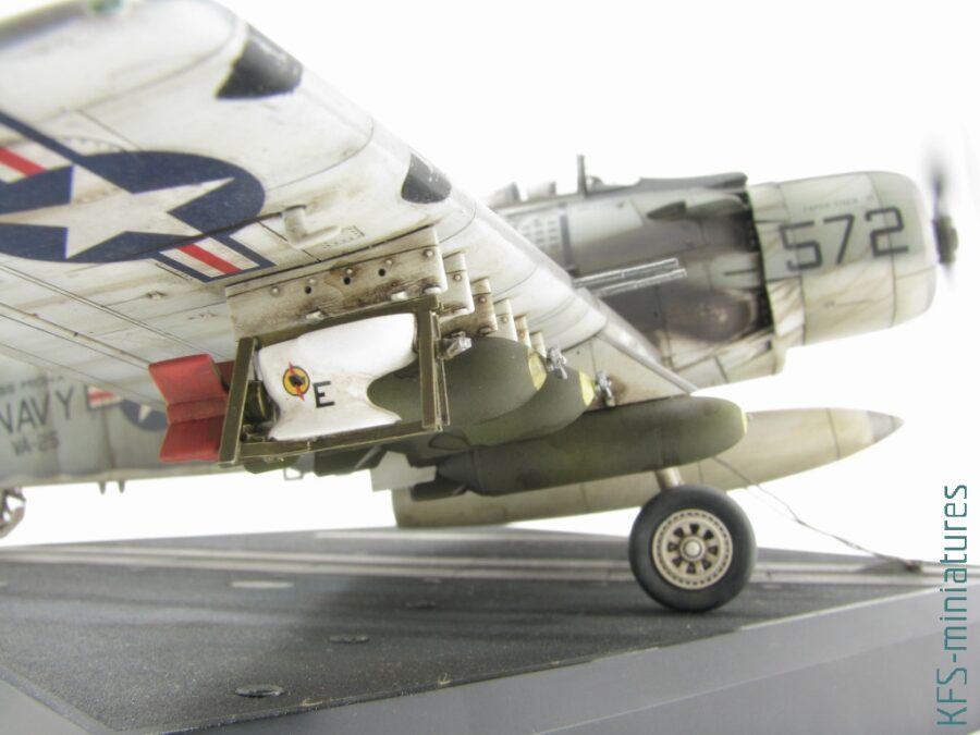 1/48 Douglas A-1H Skyraider - Budowa - KFS-miniatures