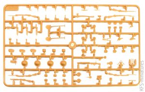 1/35 British Infantry in Gas Masks (1917) - ICM