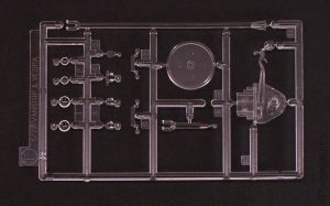 1/72 Last Exile Tatiana's Vanship & Fam's Vespa - Hasegawa