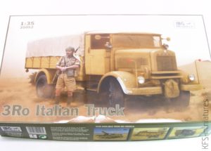 1/35 3Ro Italian Truck - IBG Models