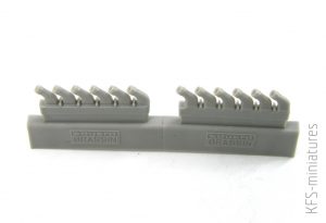 1/72 Spitfire Exhaust Stacks Round - Eduard