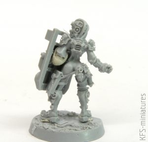 28mm Heresy Hunter Female Arbitrator - Grim Skull