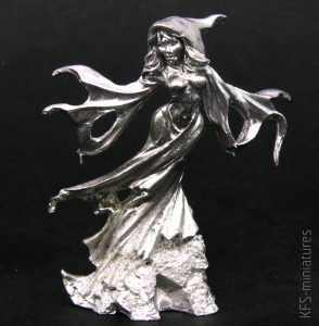 28mm  Female Wraith - Reaper Miniatures