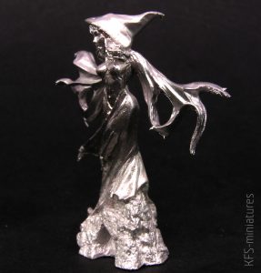 28mm  Female Wraith - Reaper Miniatures