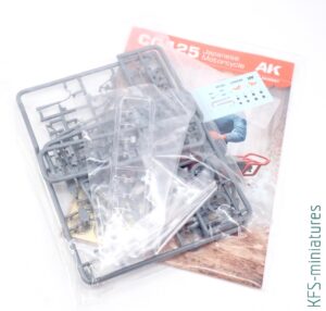 1/35 CG125 Japanese Motorcycle - AK-Interactive