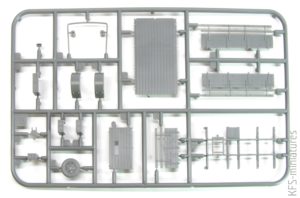 1/72 Ford G917 German Truck - IBG Models