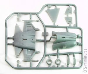 EGG F-5 Tiger II US Navy VFC 111 "Sundowners" F-5E & F-5F - Freedom Model Kits